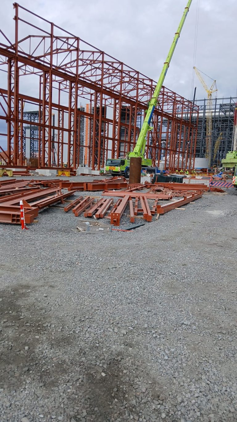RAM project: Overview of the data center steel structure and mobile crane in Sweden