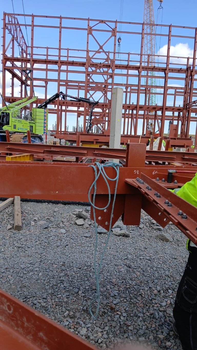 RAM project: Steel frame and bolted beam connection at a data center construction site in Sweden