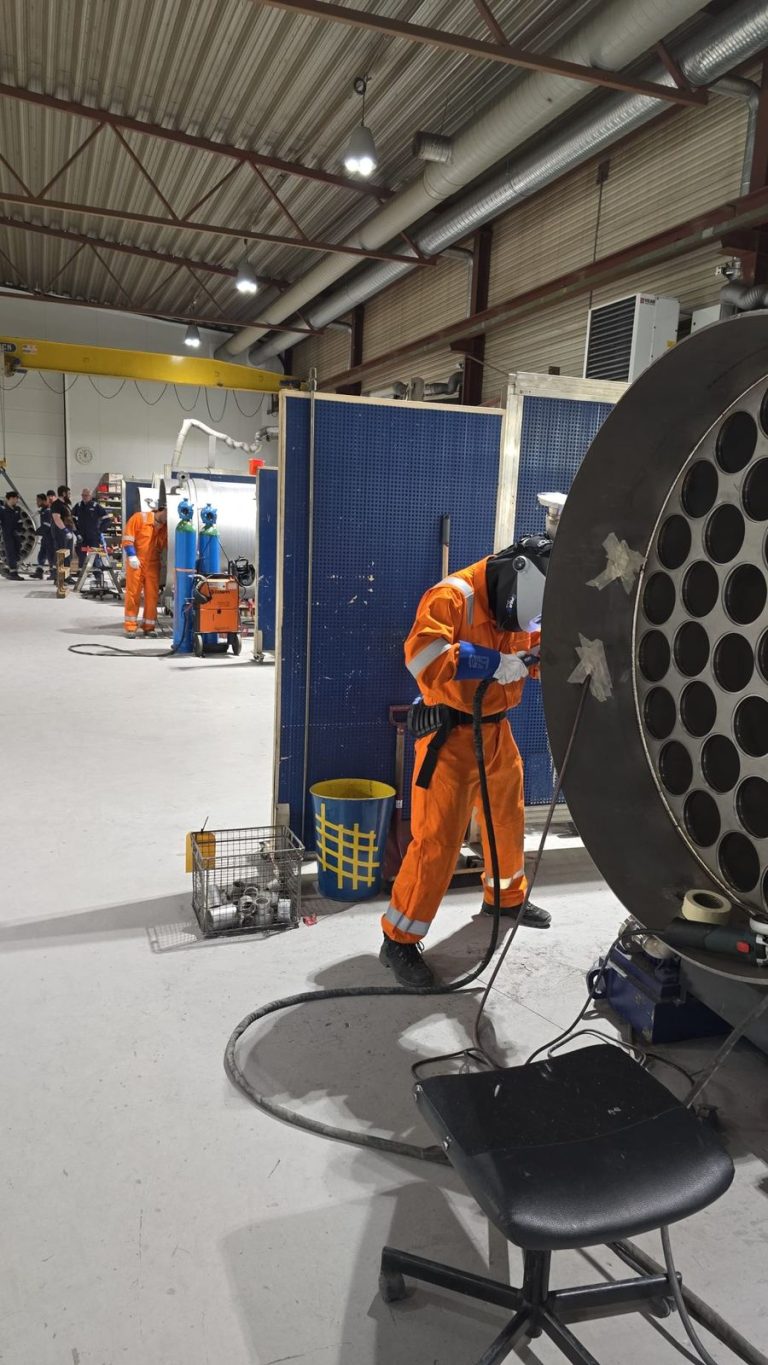 RAM project: Welding station beside a desalination tank in Norway