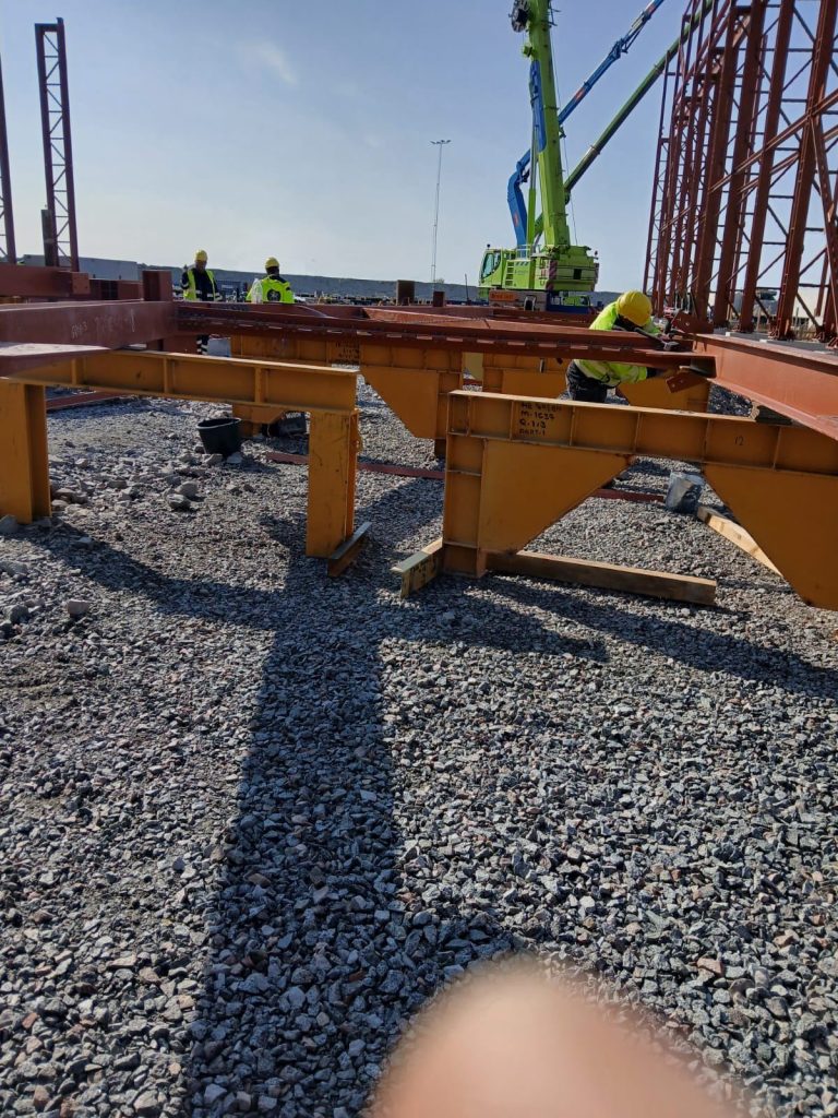 RAM project: Workers assembling steel components at the data center construction site in Sweden